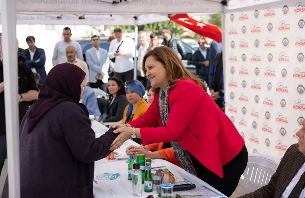 Belediye Başkanı Burcu Köksal,