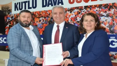 Afyonkarahisar’a bağlı İscehisar ilçesinde gerçekleşen AK Parti İlçe Başkanlığı başvuru