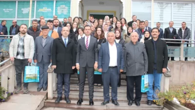 Nezih ve huzurlu bir ortamda gerçekleşen toplantı katılımcıların güzel anılar