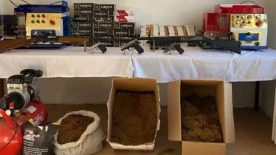 Afyonkarahisar İl Jandarma Komutanlığı ekipleri, sigara kaçakçılığıyla ilgili gerçekleştirdiği istihbari