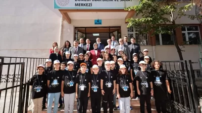 Matematiğin İçinde Hayat Var Projesi Açılışını YaptıAfyonkarahisar’da, öğrencilere matematiğin günlük