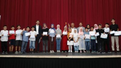 Afyonkarahisar Belediyesi ve Hayrat Vakfı iş birliğiyle düzenlenen yaz okullarında