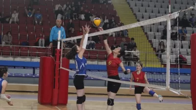 Afyonkarahisar Gençlik Spor Kulübü, Genç Kızlar Voleybol Ligi’nde iddialı performansıyla
