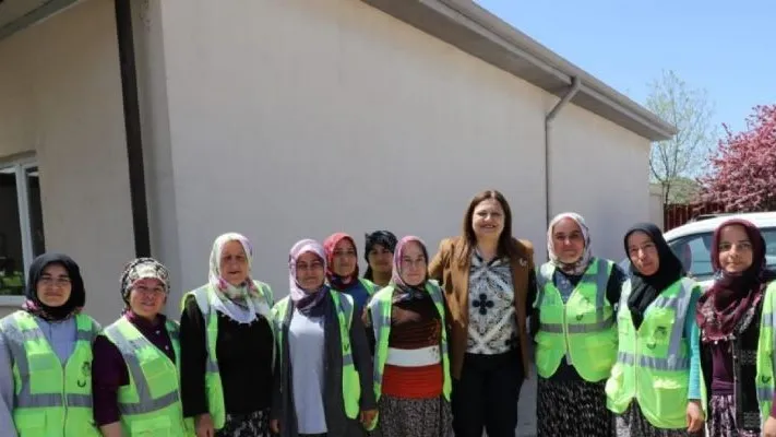 Belediye Başkanı Burcu Köksal’ın