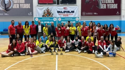 Tınaztepe Spor Salonu, Okul Sporları İkinci Küme Genç Kız Futsal