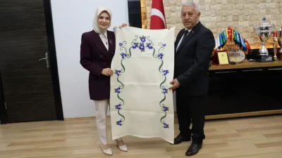 Aile ve Sosyal Hizmetler Bakanı Mahinur Özdemir Göktaş, Afyonkarahisar’a gerçekleştirdiği