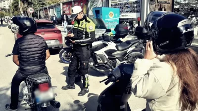Afyonkarahisar Emniyet Müdürlüğü, trafik güvenliğini artırmak ve trafik kurallarına uymayı