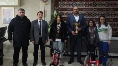 Afyonkarahisar Gençlik ve Spor İl Müdürlüğü tarafından organize edilen Okul