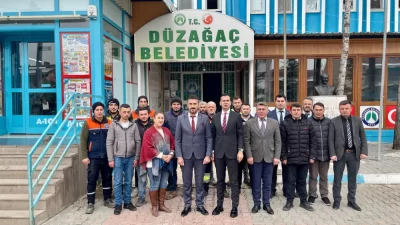 Sinanpaşa İlçe Kaymakamı Emrah Aslan, Düzağaç Belediye Başkanı Selçuk Çetinkaya’yı