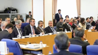 Millî Eğitim Bakanı Yusuf Tekin, Bakanlığın 2024 yılı bütçesinin görüşüldüğü