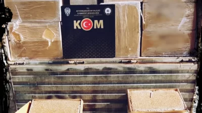 Afyonkarahisar Emniyet Müdürlüğü, kaçakçılık ve organize suçlarla mücadele kapsamında İl