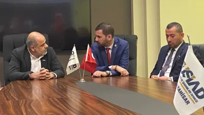 Alper Yağcı’nın ziyaretine, İYİ Parti il yönetim kurulu üyeleri, Afyonkarahisar