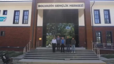 Bolvadin’de gençlerin sosyal, kültürel ve sportif faaliyetlerde bulunabileceği yeni bir