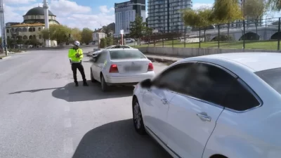 Afyonkarahisar Emniyet Müdürlüğü, trafik kurallarına uyulması konusundaki önemine vurgu yaparak,