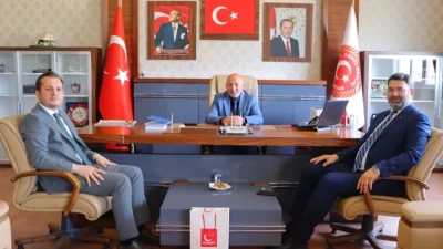 Saadet Partisi İl Başkanı Beytullah Karataş ve Seçim İşleri Başkanı
