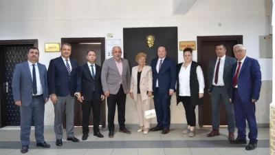   **Daire Müdürlerinden Kaymakam Eser’e Ziyaret** Afyonkarahisar’ın önemli kurumlarının daire