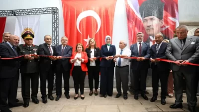 Sanat ve Düşüncenin Buluştuğu Sergi Zafer Haftası etkinlikleri çerçevesinde düzenlenen