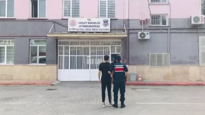 Afyonkarahisar İl Jandarma Komutanlığı tarafından, aranan şahısların tespiti ve yakalanması