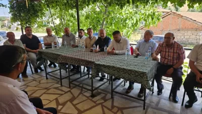 Milliyetçi Hareket Partisi Afyonkarahisar Milletvekili Mehmet Taytak, İl Başkanı Ahmet