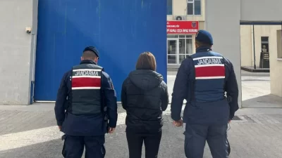 Afyonkarahisar İl Jandarma Komutanlığı ekipleri, aranan şahısların tespiti ve yakalanmasına