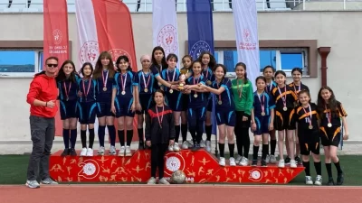 Okul Sporları faaliyet programında yer alan Gençler Atletizm müsabakaları Kocatepe