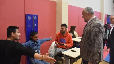 Afyonkarahisar Gençlik Merkezi’nde düzenlenen programa Gençlik ve Spor İl Müdürü