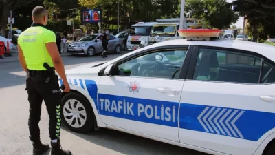 Afyonkarahisar Emniyet Müdürlüğü, trafik güvenliğini artırmak ve kural ihlallerini önlemek