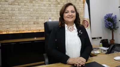 İlçe Seçim Kurulu Başkanı Erdem Kılınç’dan mazbatasını alan Başkan Burcu