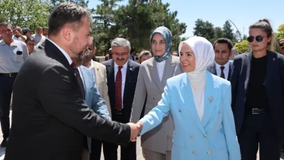 Aile ve Sosyal Hizmetler Bakanı Mahinur Özdemir Göktaş, Afyonkarahisar Valisi