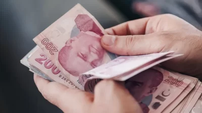 Kiracı olarak oturduğunuz evin kirasını her ay ev sahibinize elden