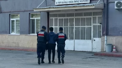Gerçekleştirilen önleyici kolluk devriye faaliyeti sırasında, cezaevi firarisi ve hırsızlık