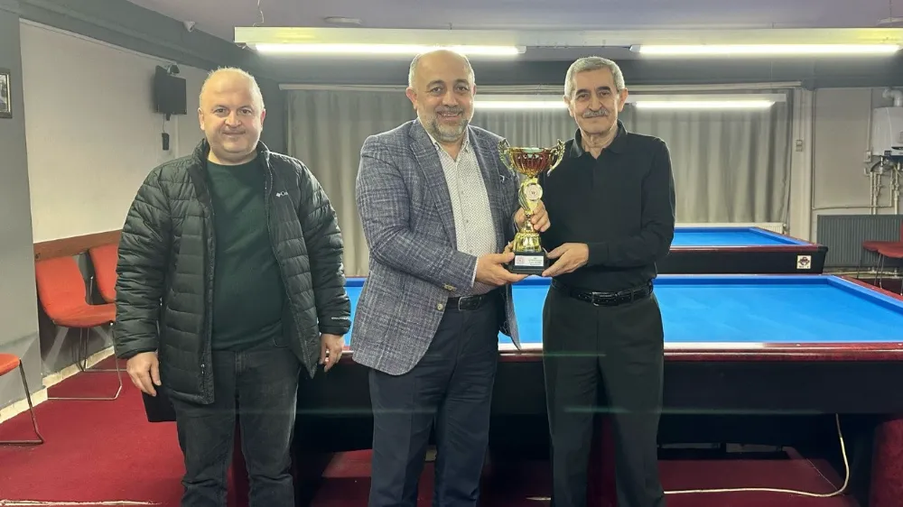 Afyonkarahisar’da bilardo tutkunlarını bir