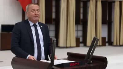 İYİ Parti Afyonkarahisar Milletvekili Hakan Şeref Olgun, TBMM Başkanı Numan