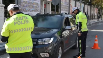 Afyonkarahisar Emniyet Müdürlüğü, trafik güvenliği ve kurallarına uymaya dikkat çekmek