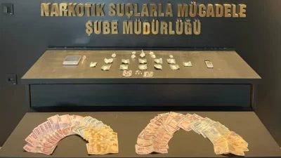 Narkotik Suçlarla Mücadele Şube Müdürlüğünce, sokak satıcılarına yönelik çalışmalarda, Zafer
